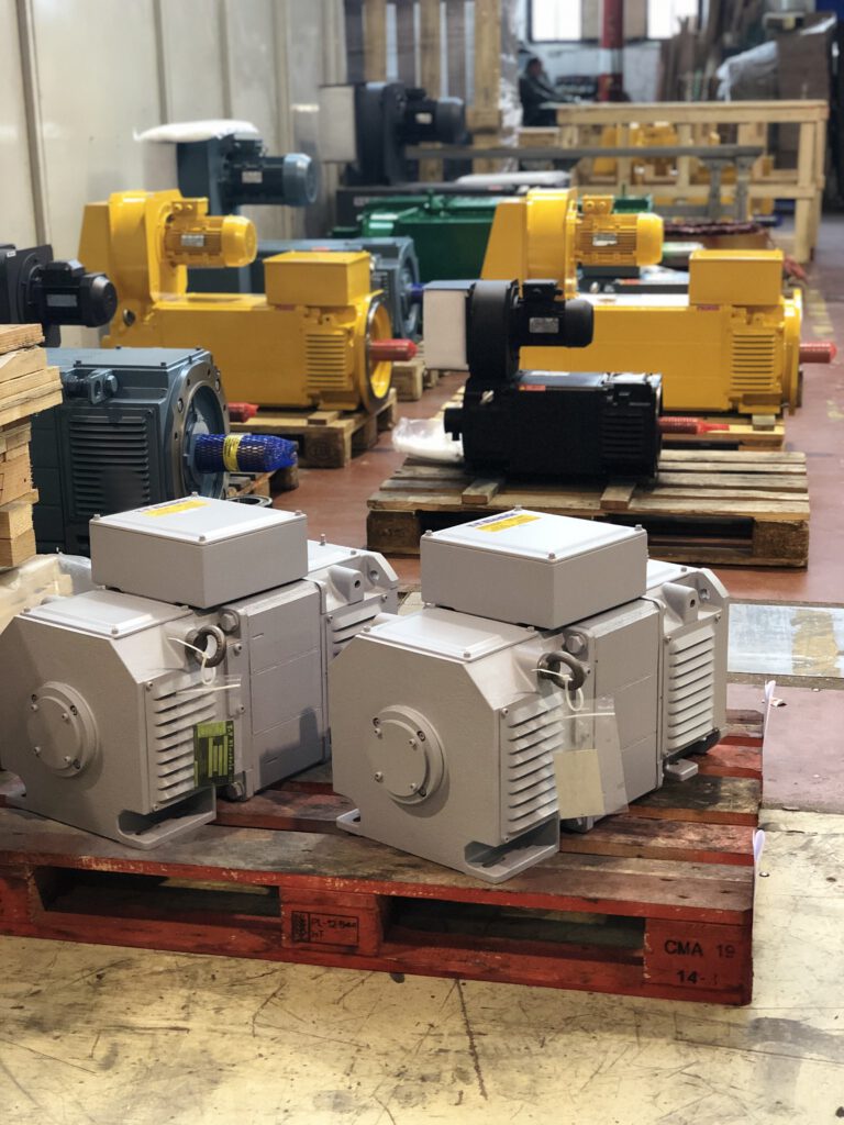 AC-двигун T-T Electric у квадратному корпусі